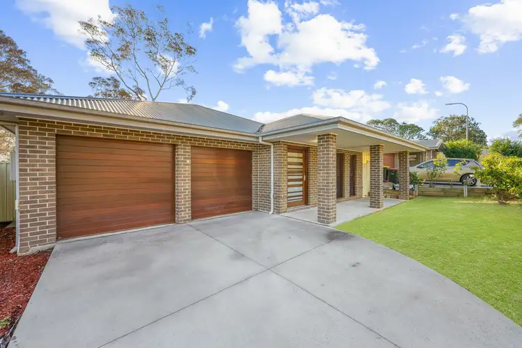 4 Woodcrest Ave, Ingleburn NSW 2565