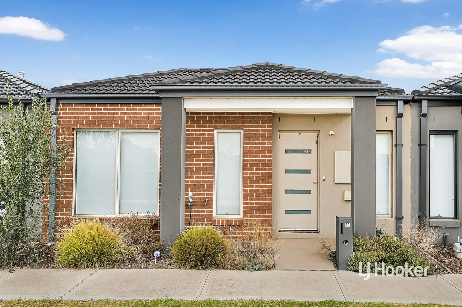 Main view of Homely house listing, 21 Fox Walk, Truganina VIC 3029