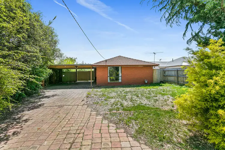 Main view of Homely house listing, 10 Kite Court, Werribee VIC 3030