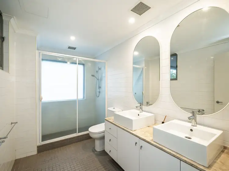 Fifth view of Homely apartment listing, 2/178 Bennett Street, East Perth WA 6004