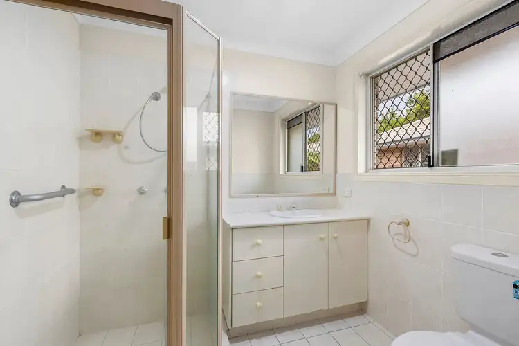 Sixth view of Homely semi-detached listing, 2/17 William Street, Southport QLD 4215