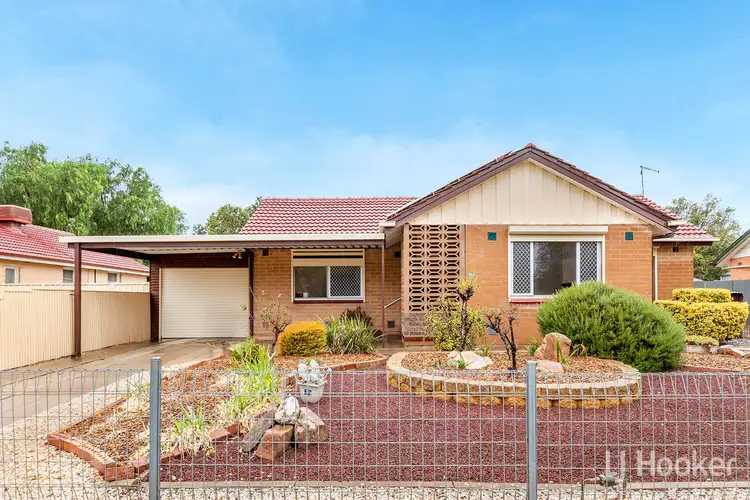 60 St Leonard Crescent, Elizabeth Downs SA 5113