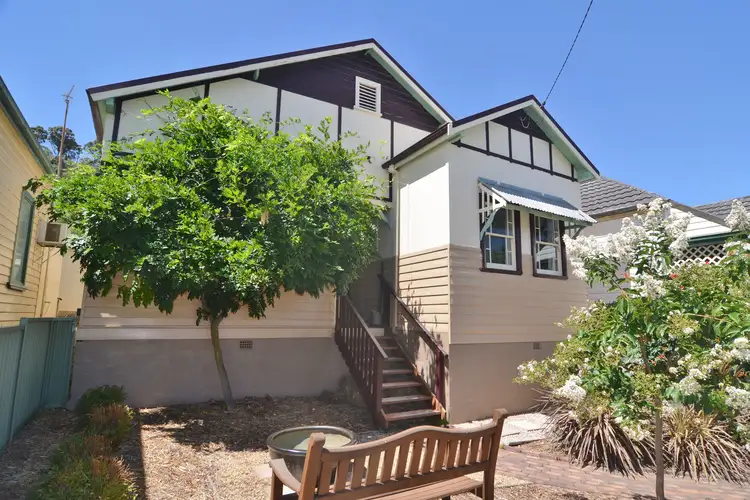 99 Chifley Road, Lithgow NSW 2790