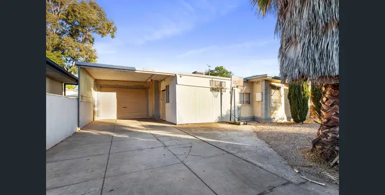 18 Barton Road, Elizabeth Downs SA 5113