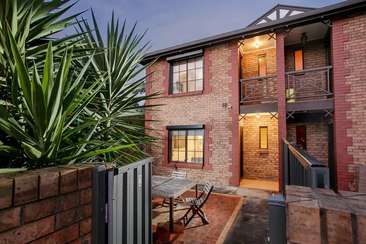 2/285 Morphett Road, Oaklands Park SA 5046