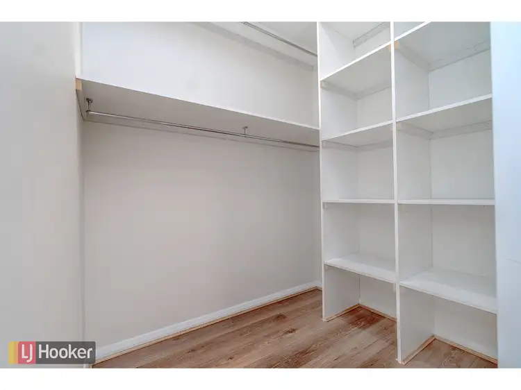 Fifth view of Homely house listing, 42 Fortitude Drive, Craigieburn VIC 3064