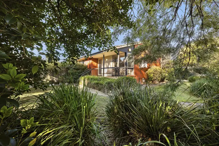 4 Brooke Place, Wanniassa ACT 2903