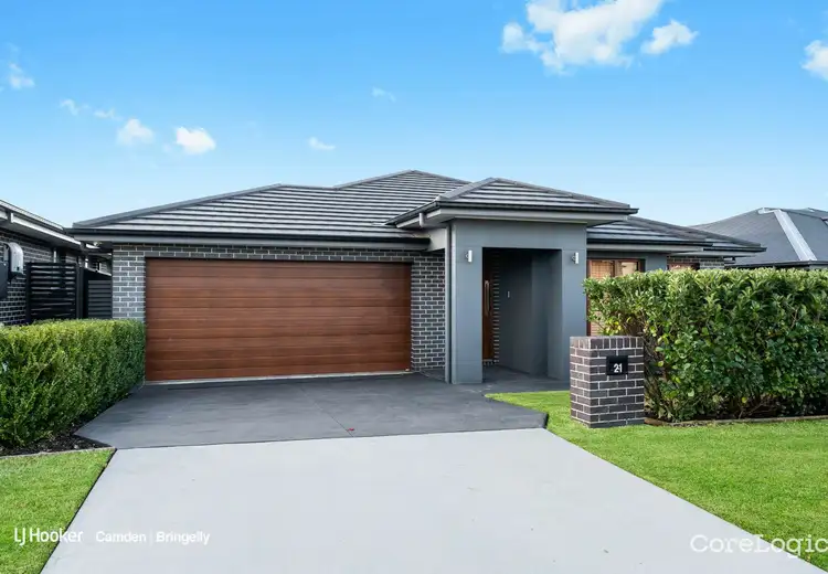 21 Holdsworth Street, Oran Park NSW 2570