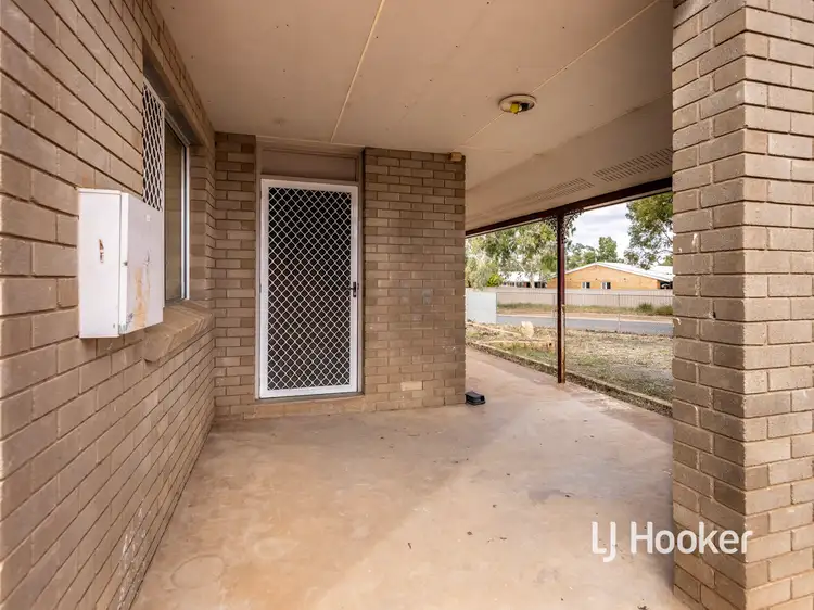Third view of Homely house listing, 5 Grant Road, Larapinta NT 875