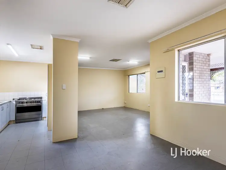 Sixth view of Homely house listing, 5 Grant Road, Larapinta NT 875