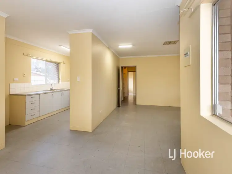 Seventh view of Homely house listing, 5 Grant Road, Larapinta NT 875