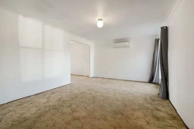 Second view of Homely house listing, 33 Geddes Close, Thornton NSW 2322