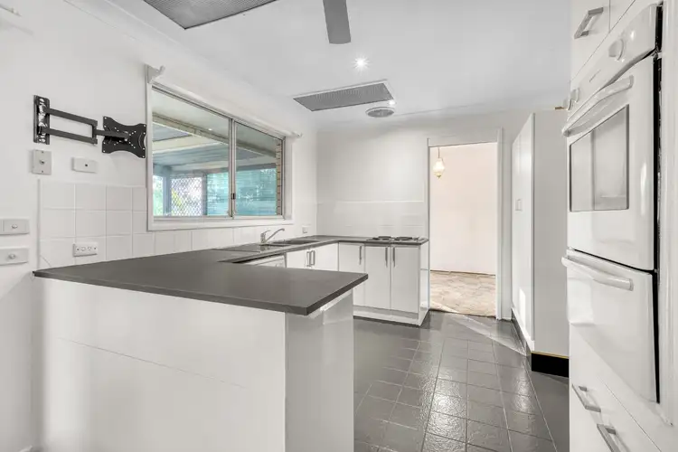 Third view of Homely house listing, 33 Geddes Close, Thornton NSW 2322