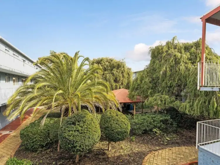 15 21 Disney Road, Parmelia WA 6167