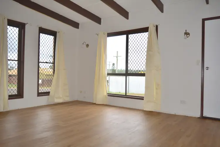 Second view of Homely unit listing, 1/4 McQuade Court, Kearneys Spring QLD 4350