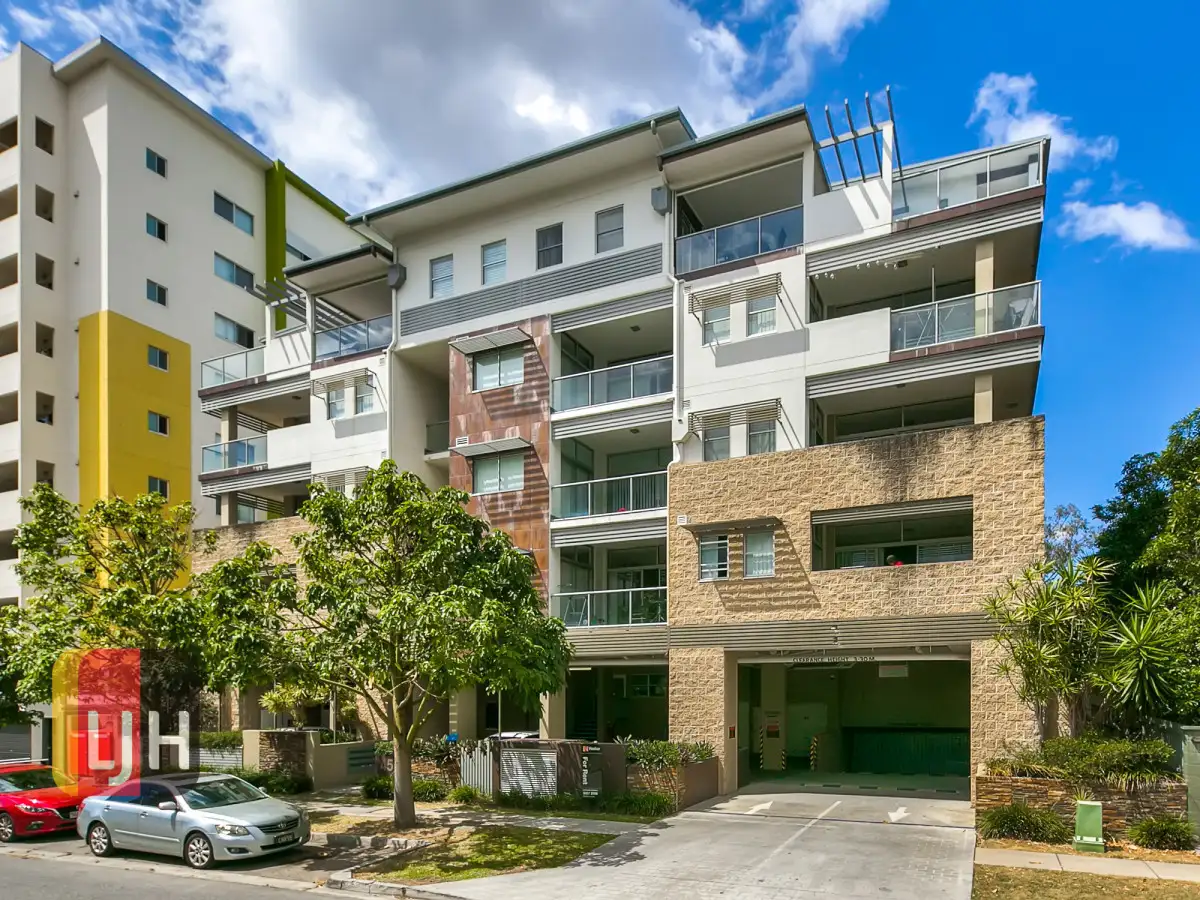Main view of Homely unit listing, 3/45 Playfield Street, Chermside QLD 4032