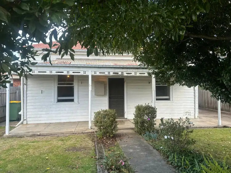 Main view of Homely house listing, 10 Crooke Street, East Bairnsdale VIC 3875