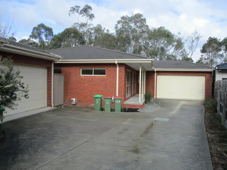 2/85 Esther Crescent, Mooroolbark VIC 3138