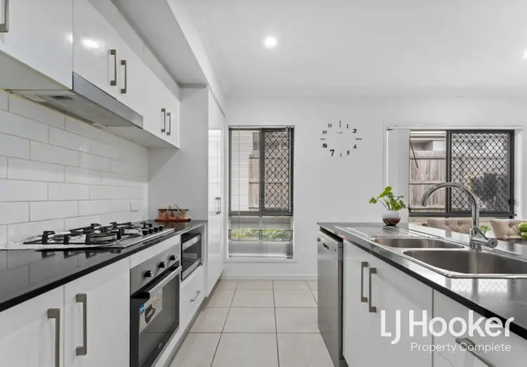 39 Gateway Drive, Flagstone QLD 4280