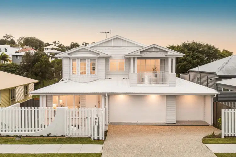 60 Melbourne Avenue, Camp Hill QLD 4152