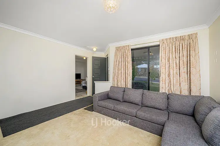 Fifth view of Homely house listing, 19 Robinia Rise, Collie WA 6225