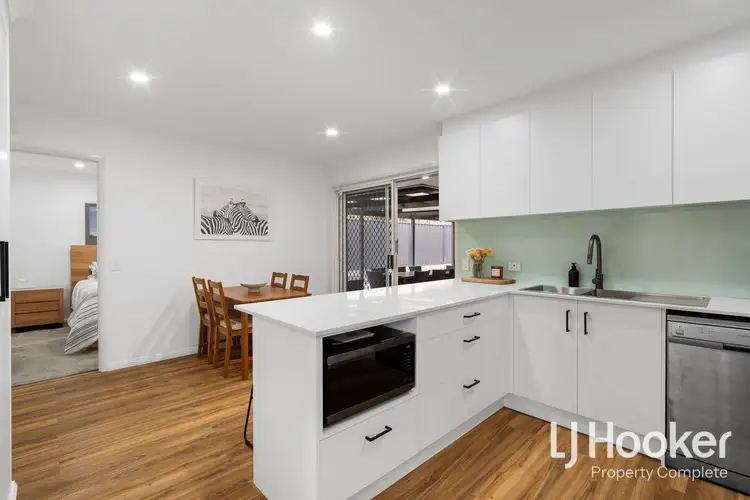 Sixth view of Homely house listing, 6 Paroo Place, Hillcrest QLD 4118