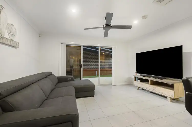 Fifth view of Homely house listing, 87 Plimsoll Drive, Casey ACT 2913