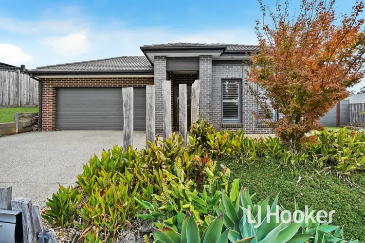 Main view of Homely house listing, 10 Bunyip Drive, Drouin VIC 3818