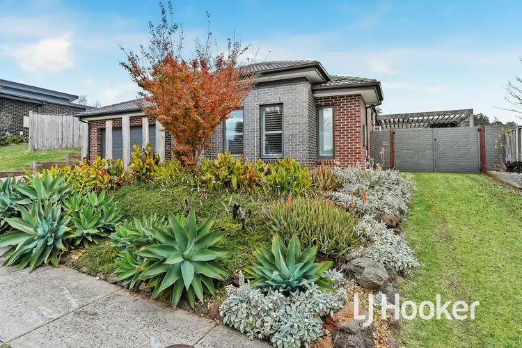Second view of Homely house listing, 10 Bunyip Drive, Drouin VIC 3818