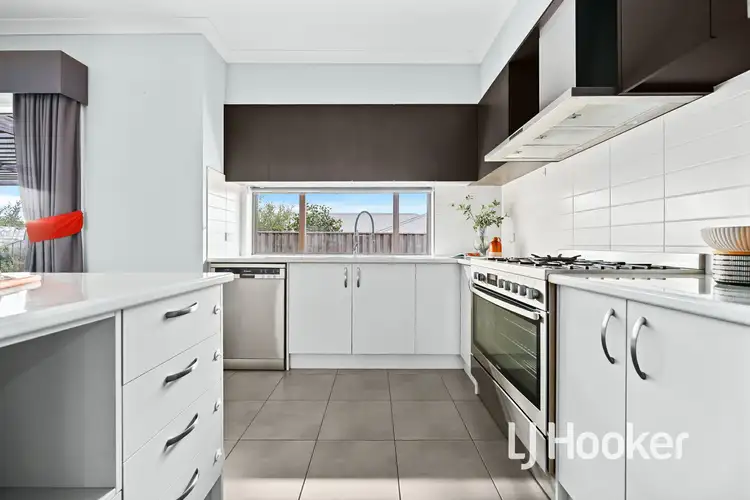 Fourth view of Homely house listing, 10 Bunyip Drive, Drouin VIC 3818