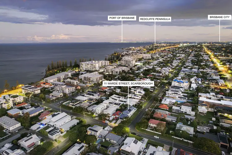 11 Warde Street, Scarborough QLD 4020