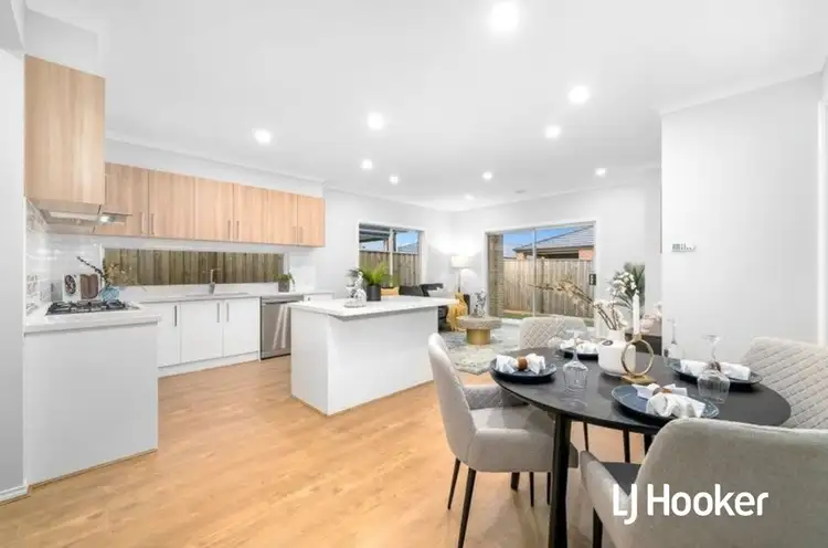 Second view of Homely house listing, 11 Darwinia Avenue, Clyde VIC 3978
