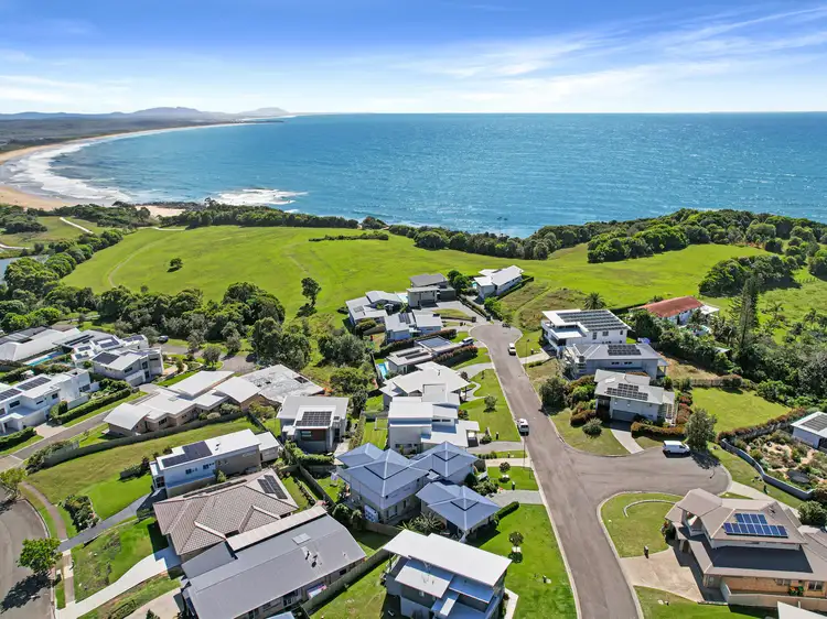 Second view of Homely house listing, 3 Myalup Ct, Red Head NSW 2430