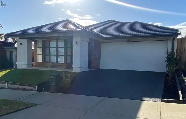 Main view of Homely house listing, 17 Laurieston Way, Cranbourne South VIC 3977