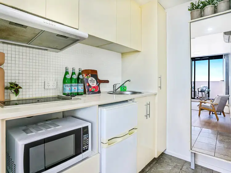 Third view of Homely apartment listing, 162/8 Dixon Street, Sydney NSW 2000