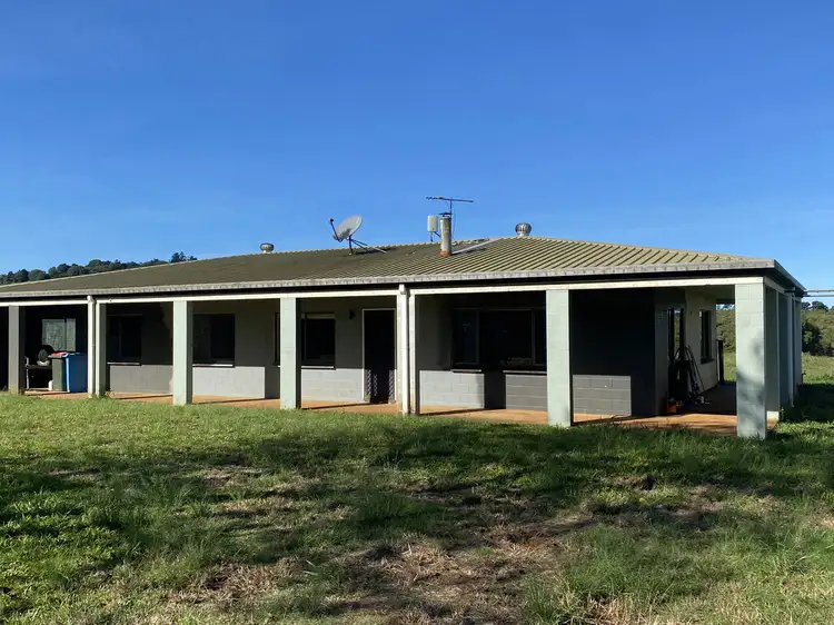 9 Geraghty Road, Glen Allyn QLD 4885