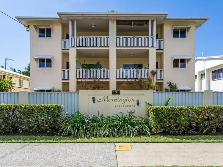 2/190 Buchan Street, Westcourt QLD 4870