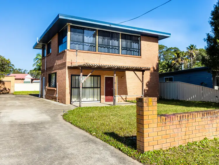 60 Ellmoos Avenue, Sussex Inlet NSW 2540