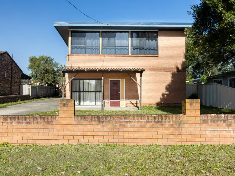 60 Ellmoos, Sussex Inlet NSW 2540