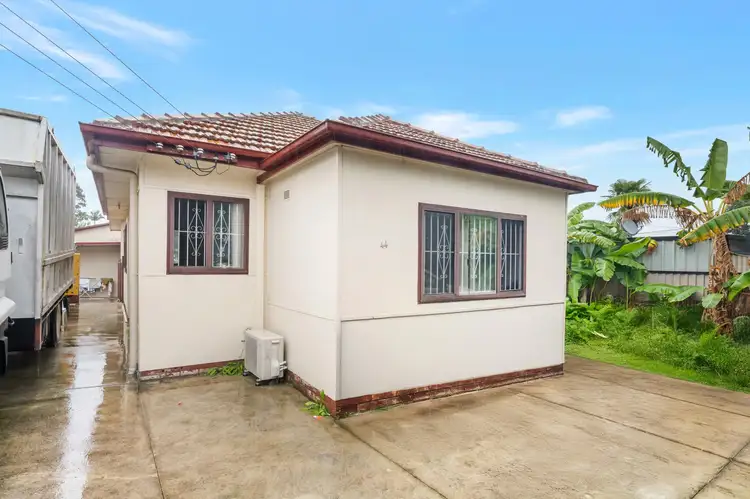 44 Villawood Road, Villawood NSW 2163