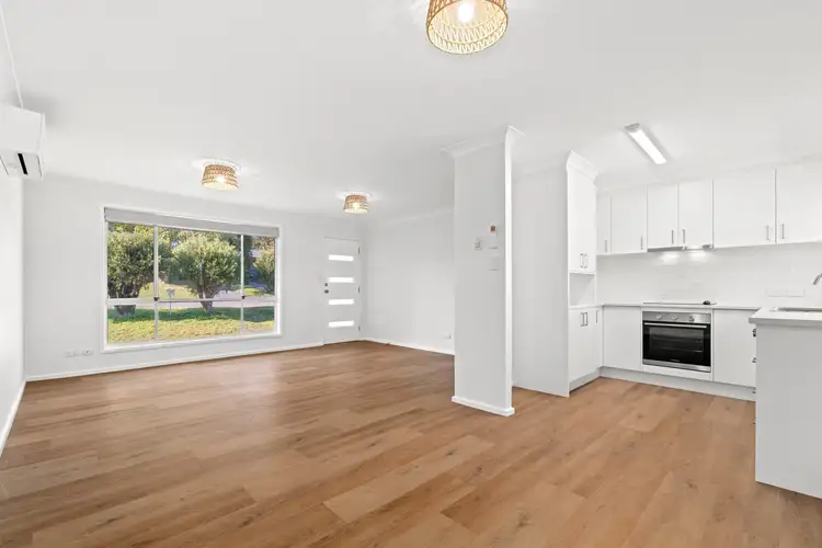 28 Poplars Avenue, Bateau Bay NSW 2261