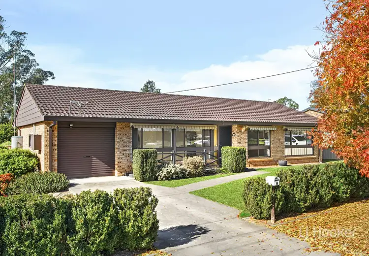 8 Campbell Street
