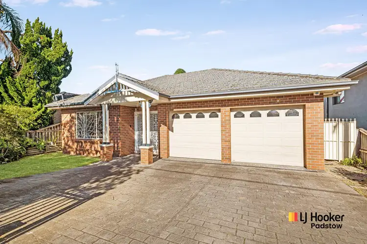 51 Burns Road, Picnic Point NSW 2213