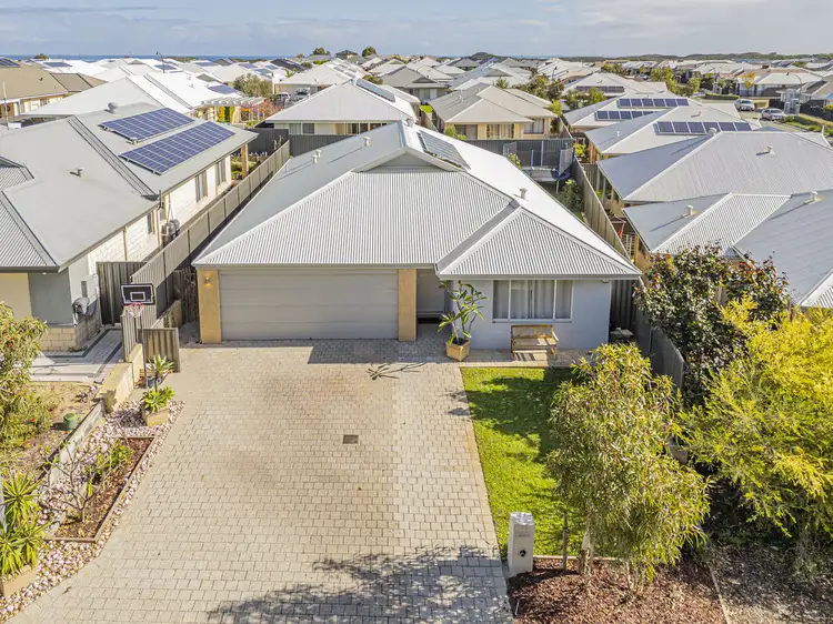 11 Lambent Road, Eglinton WA 6034