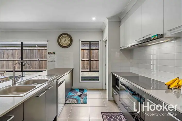 16 Springbrook Street, Yarrabilba QLD 4207