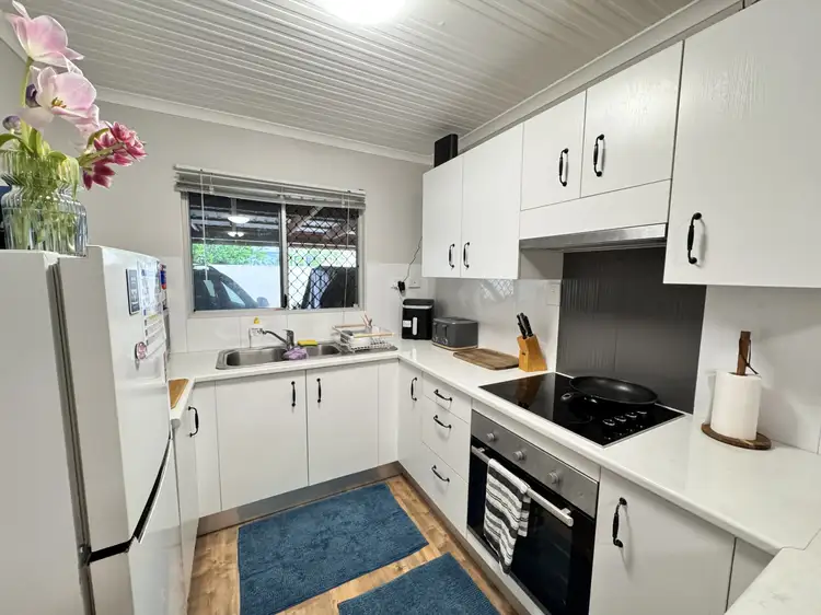 Fifth view of Homely unit listing, Apartment 4/4 Dalrymple Street, Bowen QLD 4805