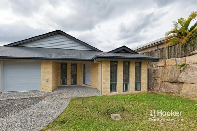 1/8 Jillaine Street, Everton Hills QLD 4053
