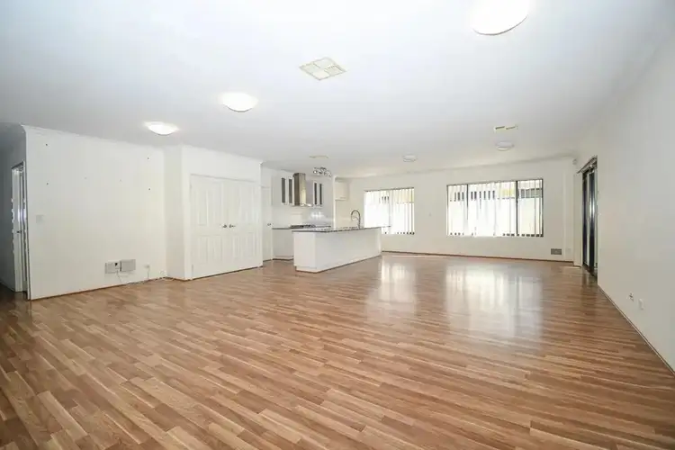 Third view of Homely house listing, 8 Sequin Close, Meadow Springs WA 6210