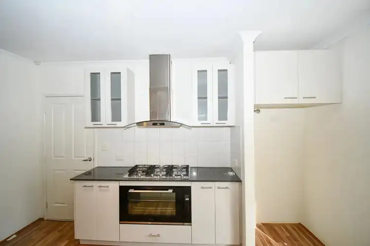 Fifth view of Homely house listing, 8 Sequin Close, Meadow Springs WA 6210