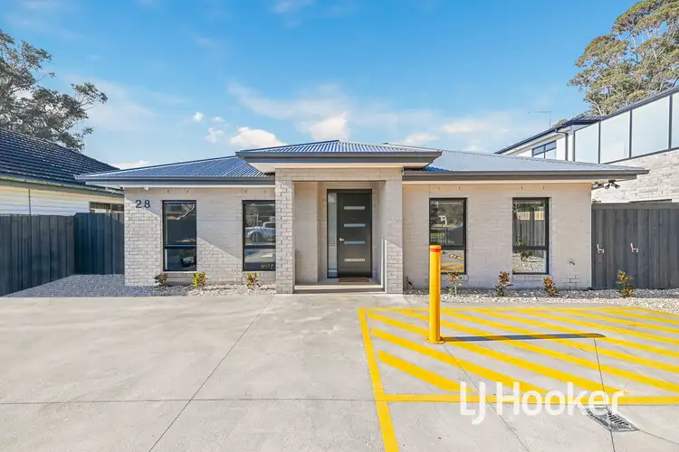 28 Scott Street, Cranbourne VIC 3977
